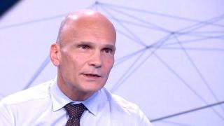 Нотариусът, издал акта за собственост на Руската църква, с пикантни разкрития