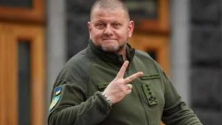 Данилов разказа какво всъщност означава известният жест на Залужни ВИДЕО