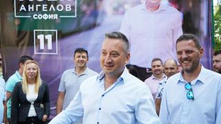 Д-р Асен Ангелов: „Убеден съм, че всички проблеми имат решения, но те могат да бъдат дадени от подготвени и надеждни хора, които обичат града си!“