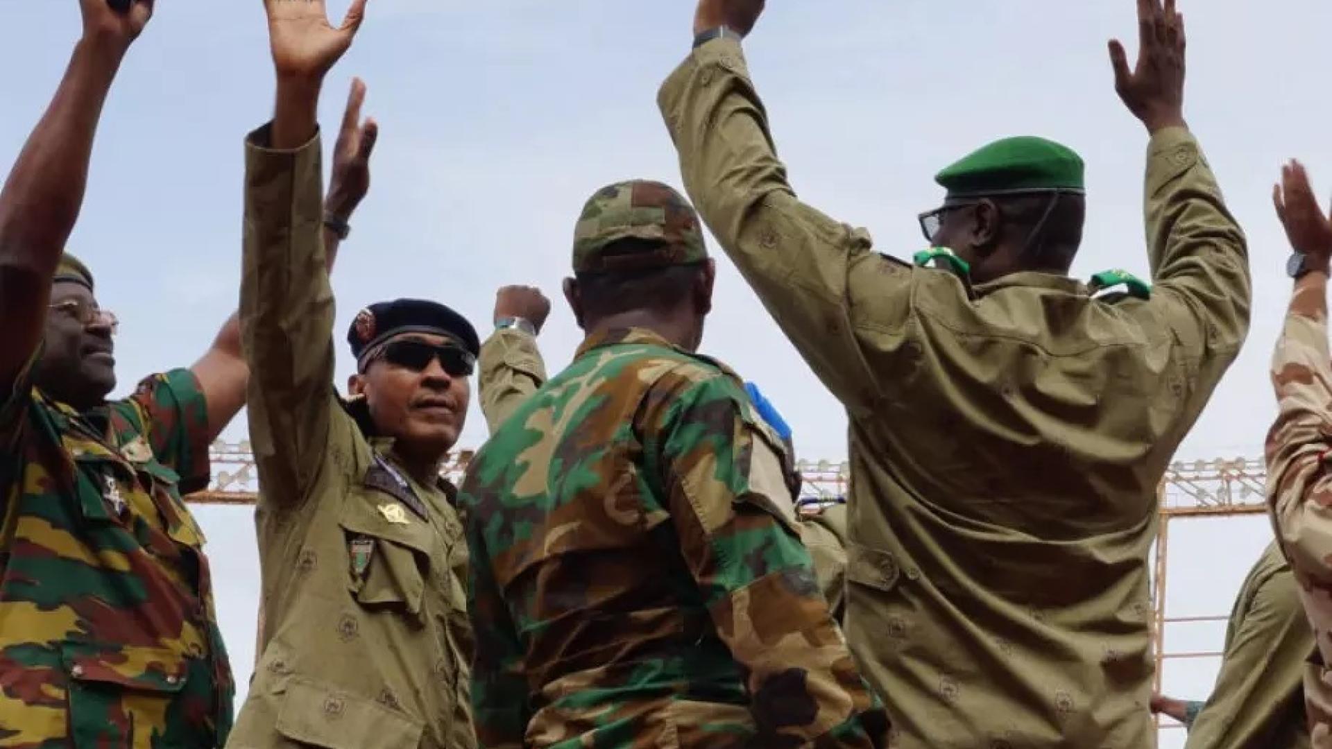 Франция с извънреден ход в Нигер 