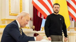 Ройтерс: Все по-малко американци искат САЩ да дават оръжия на Киев 