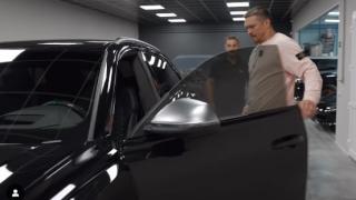 Специално за шампиона: Показаха страхотно тунингования Audi на Александър Усик ВИДЕО