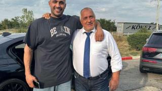 Бияч от класа причака Борисов и му отправи неочаквано предложение