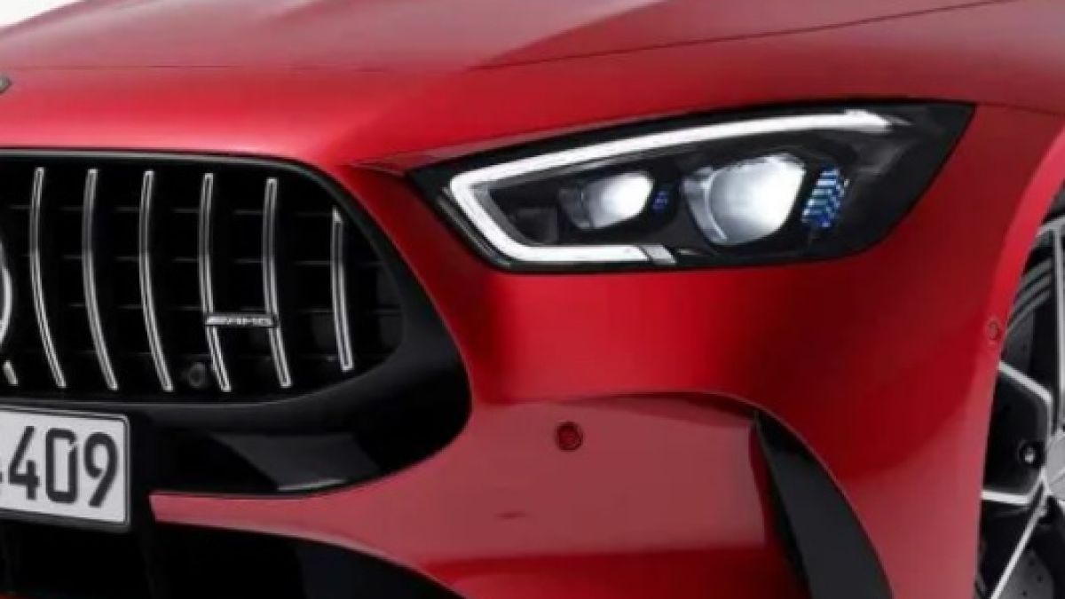Представиха най-бързия седан Mercedes-AMG, ето какви са характеристиките СНИМКИ