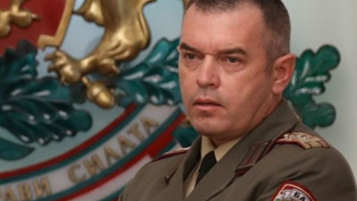 Директорът на „Военното разузнаване“ с притеснителни признания за сигурността ни