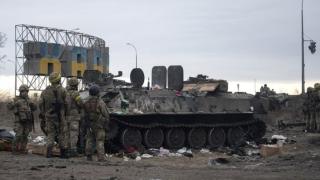 Все повече украинци искат мир в замяна на територии
