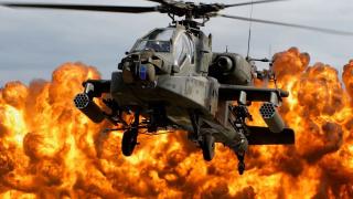 ВИДЕО от войната: Израелски Apache атакува цели на Хамас с картечница и ракети