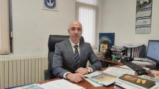 Обвиниха роден кмет, че си е купил личен кораб, за да разкарва туристи