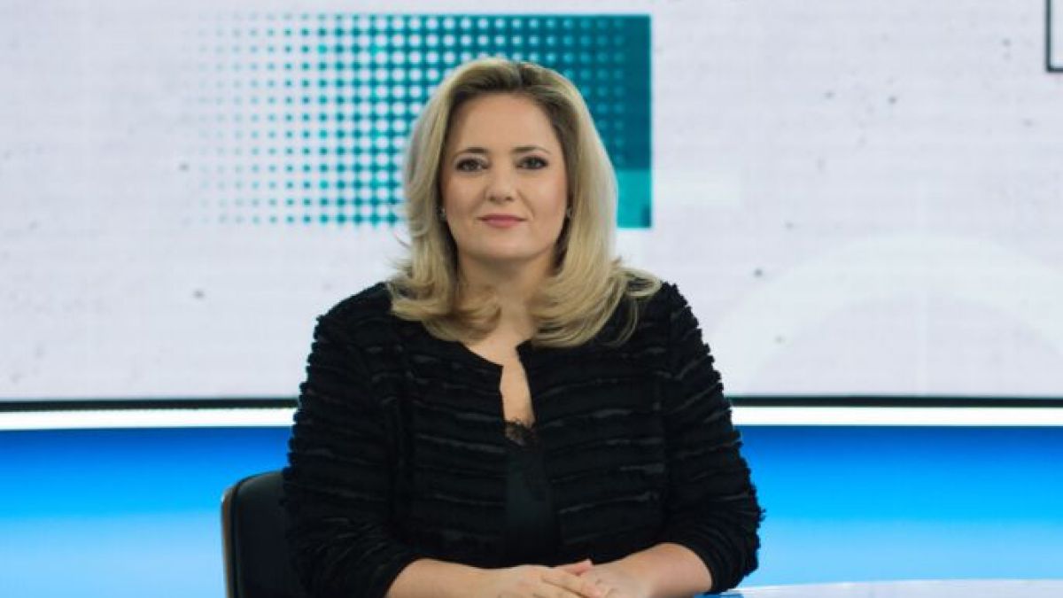 Нападнаха Лора Крумова на паркинга на Нова телевизия 
