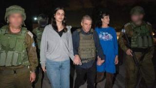Войната в Израел: Тел Авив порази военни цели на Хизбула, нареди масова евакуация във... ВИДЕО