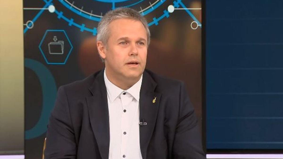 Важно за всеки родител: Още един документ става само електронен ВИДЕО