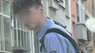 Русенка разтърси мрежата: С очите си видях какво направи това момче с бабата с бастуна 