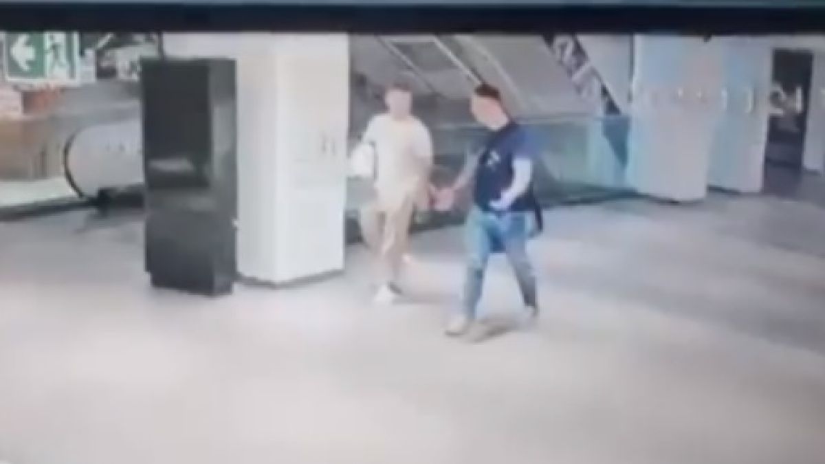 Стрелба в голям търговски център в Скопие ВИДЕО 18+