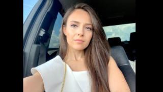 Новата водеща на bTV, детронирала Диана Любенова и Жени Марчева, се оказа...