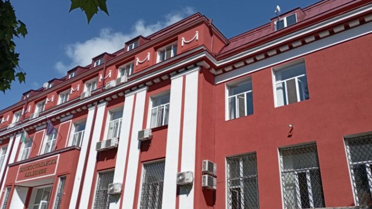 Извънредна новина за двамата наши професори, забъркани в скандалната схема с фотоволтаици