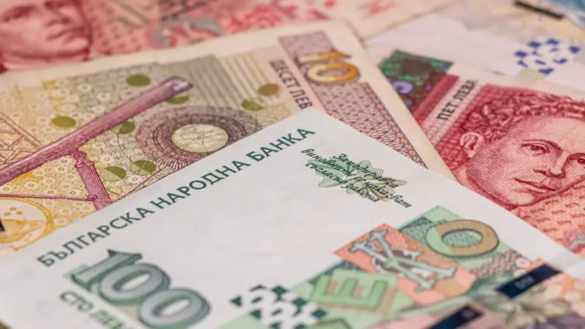 БНБ разкри колко са лихвите по новите влогове в левове и евро