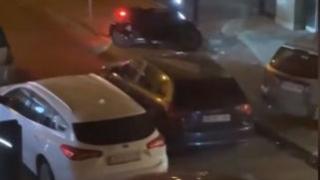 Столичанин видя чужда кола пред гаража си, последвалото шокира всички ВИДЕО 