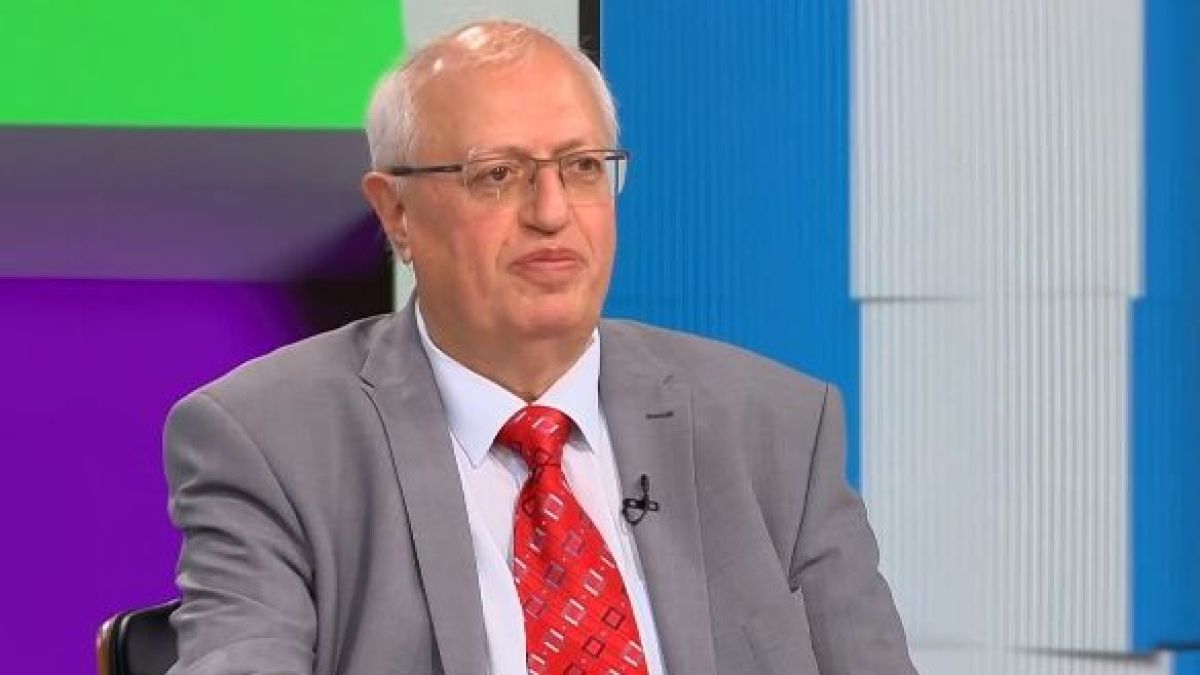 Доц. Спас Спасков: Возили сме пациенти заедно с леглата им до урните, за да гласуват ВИДЕО