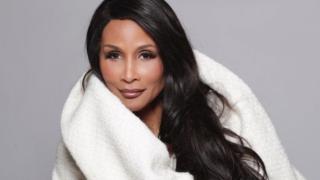 71-г. супермодел разкри строго пазена тайна 