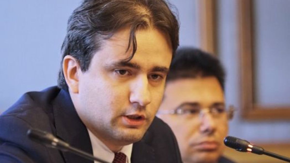 Божидар Божанов отрича упорито за заплахите към министър Йоловски