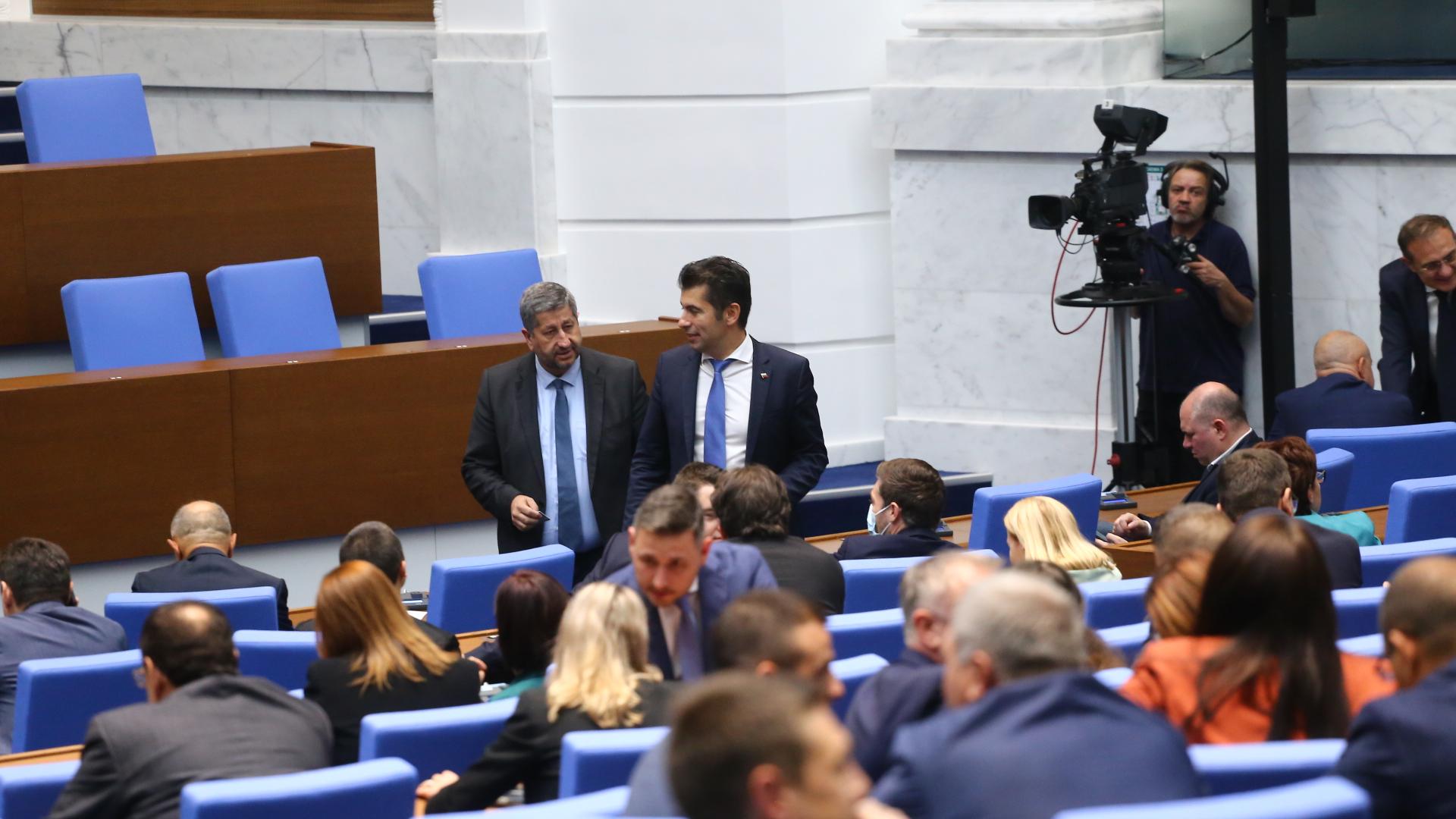 Дежавю: Тежък удар за ПП-ДБ на изборите, падат на колене