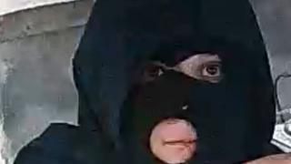 Маскиран нахлу посред бял ден в дома на пловдивчанка с бебе и... СНИМКА 
