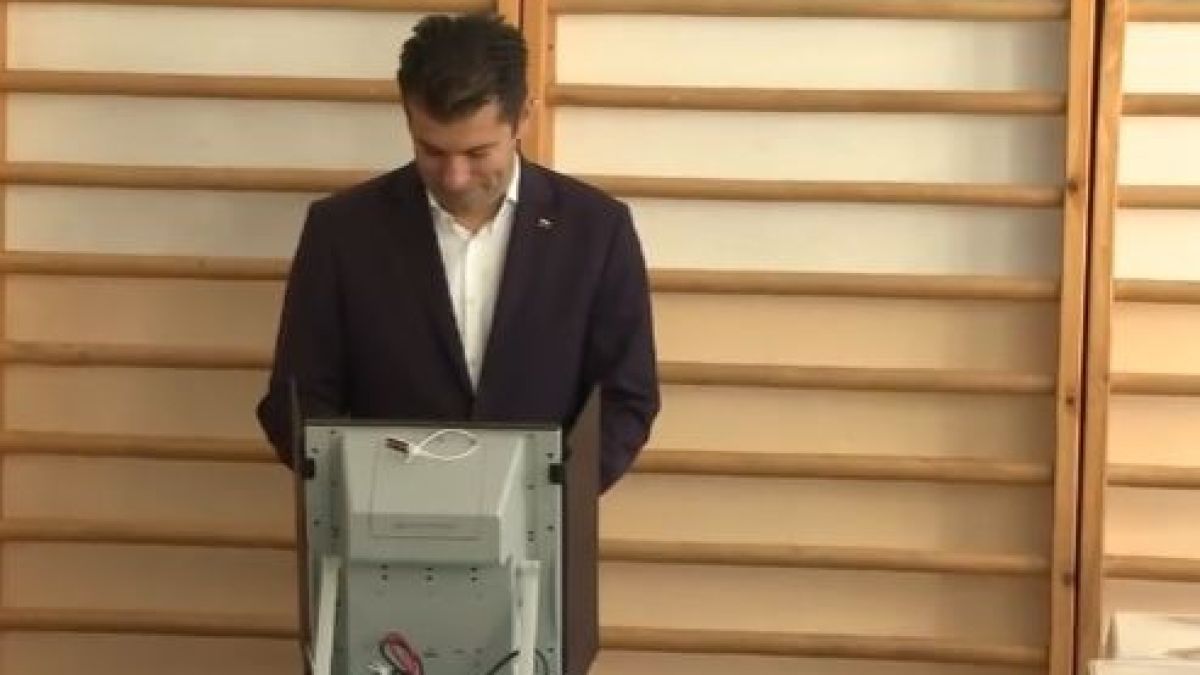 Кирил Петков с първи думи за ключовия ход на Борисов