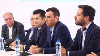 Мрежата: Провал за ПП, избегнаха катастрофата на косъм 