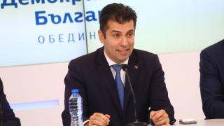 Петков: Цялото общество ни чака!
