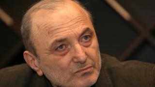 Д-р Николай Михайлов: Борисов е в тиха паника, Доган се завръща като визионер, а Денков...