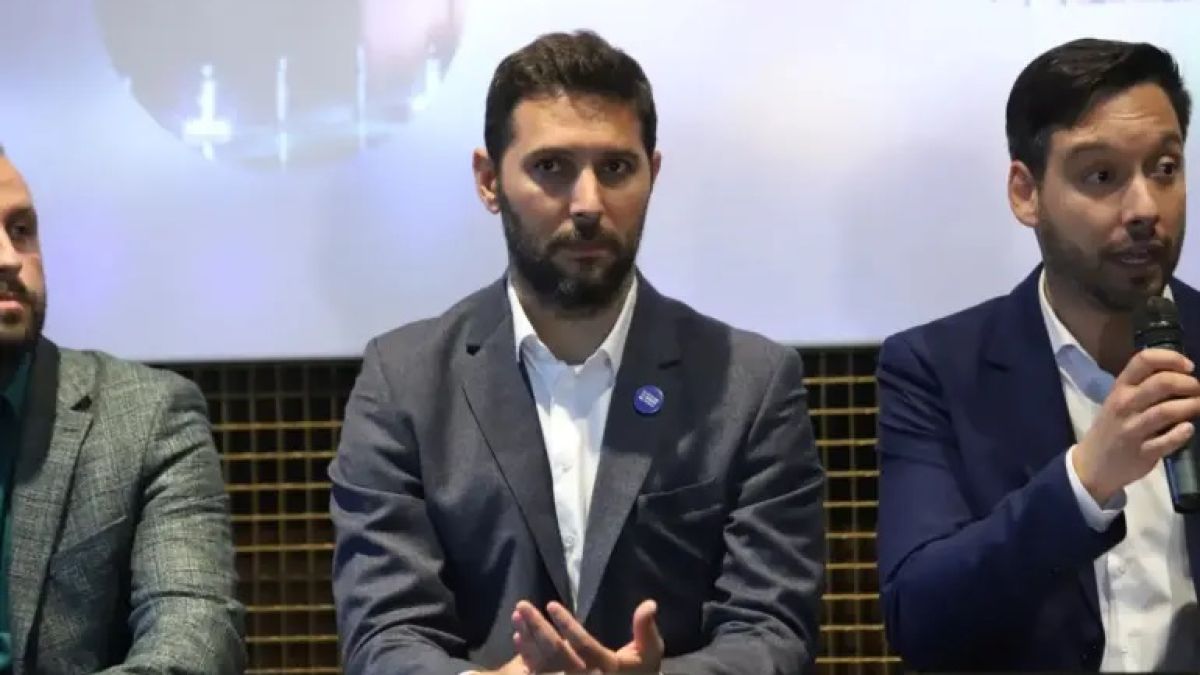 Нова скандална идея от човек на новия кмет на София: По-високи данъци и за автомобилите