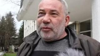 Дежавю: Новоизбран кмет полага клетва зад решетките