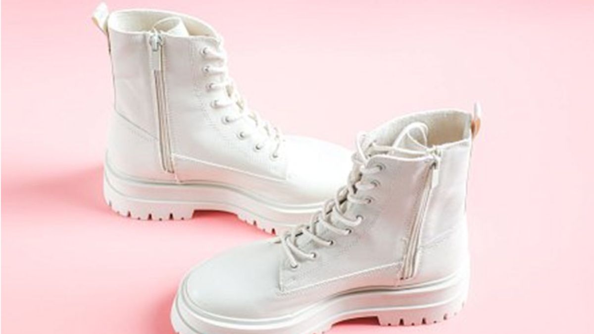 Изпъквайте с всяка направена крачка – моден наръчник на обувките Dr. Martens