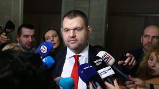 Пеевски: Ще поискаме всички бити полицаи да бъдат изслушани в парламента БЛИЦ TV