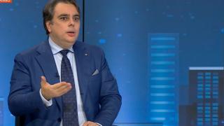 Асен Василев разкри колко е лапнала „Лукойл“ и обяви грандиозна новина за ресторантьорите