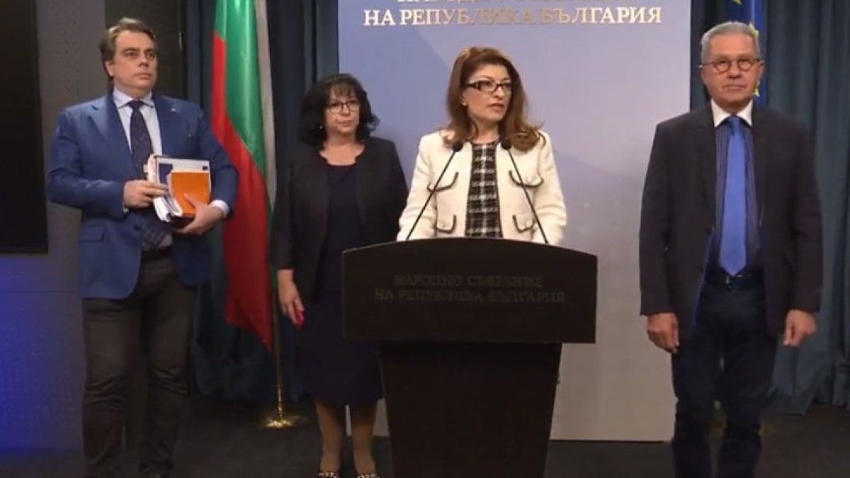 Вече ГЕРБ поръчва музиката, в тях е диригентската палка, а ПП-ДБ са превъзпитани 