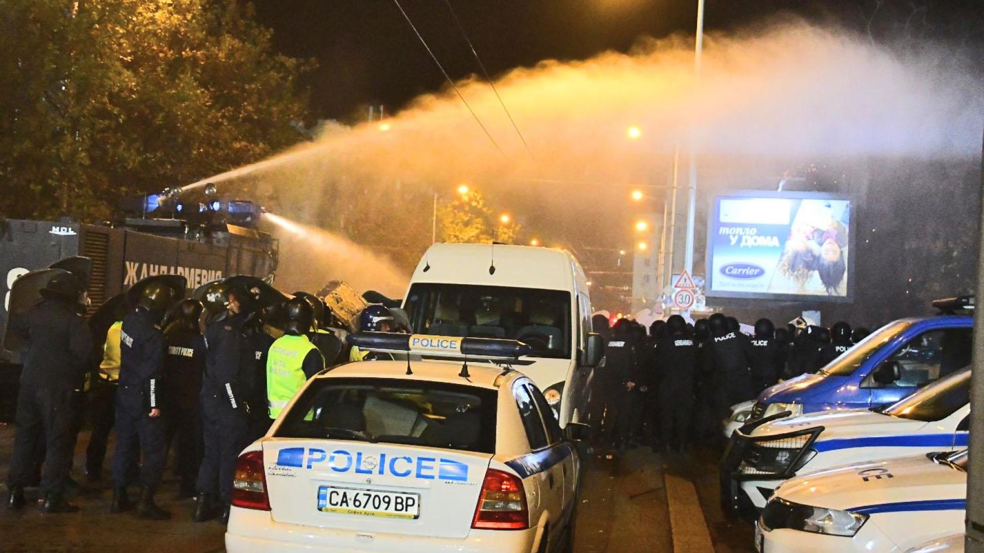 Цветлин Йовчев посочи най-големия гаф на МВР, довел до погрома в сърцето на София 