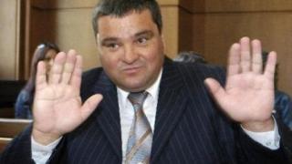 Килър гръмна в главата бизнесмен в София пред очите на невръстния му син 