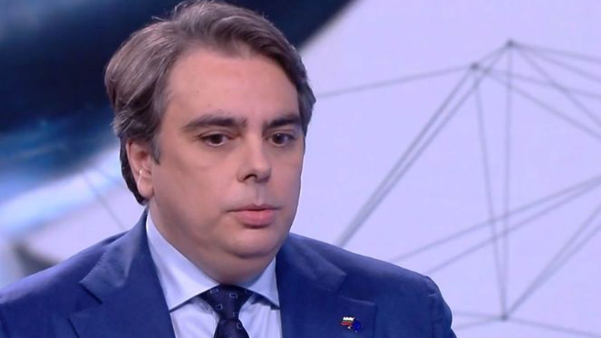 Асен Василев: Ако не се случи това - директно си отивам!