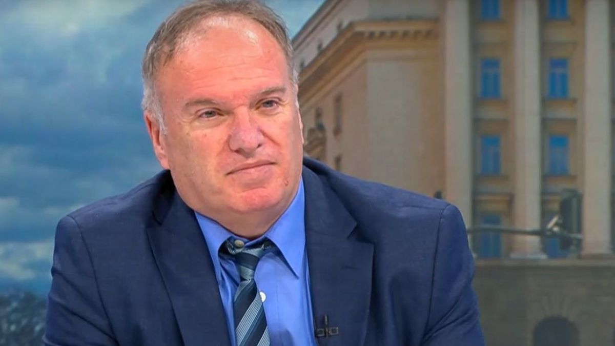 Проф. Владимир Чуков с нови разкрития за отвлечения с българи кораб: Собственост е на магнат, който...