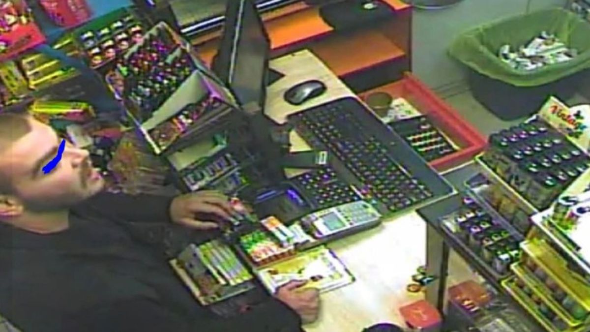 Мъж влезе в столичен магазин и сега цялата мрежа говори за него СНИМКА