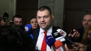Структурите на ДПС в Благоевград и Пазарджик единодушно зад Пеевски!