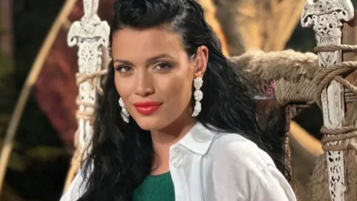Ралица Паскалева пак показа бебето, но този път е... СНИМКИ
