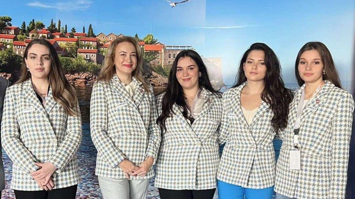 Пеевски към европейските шампионки по шахмат: Гордея се с вас!