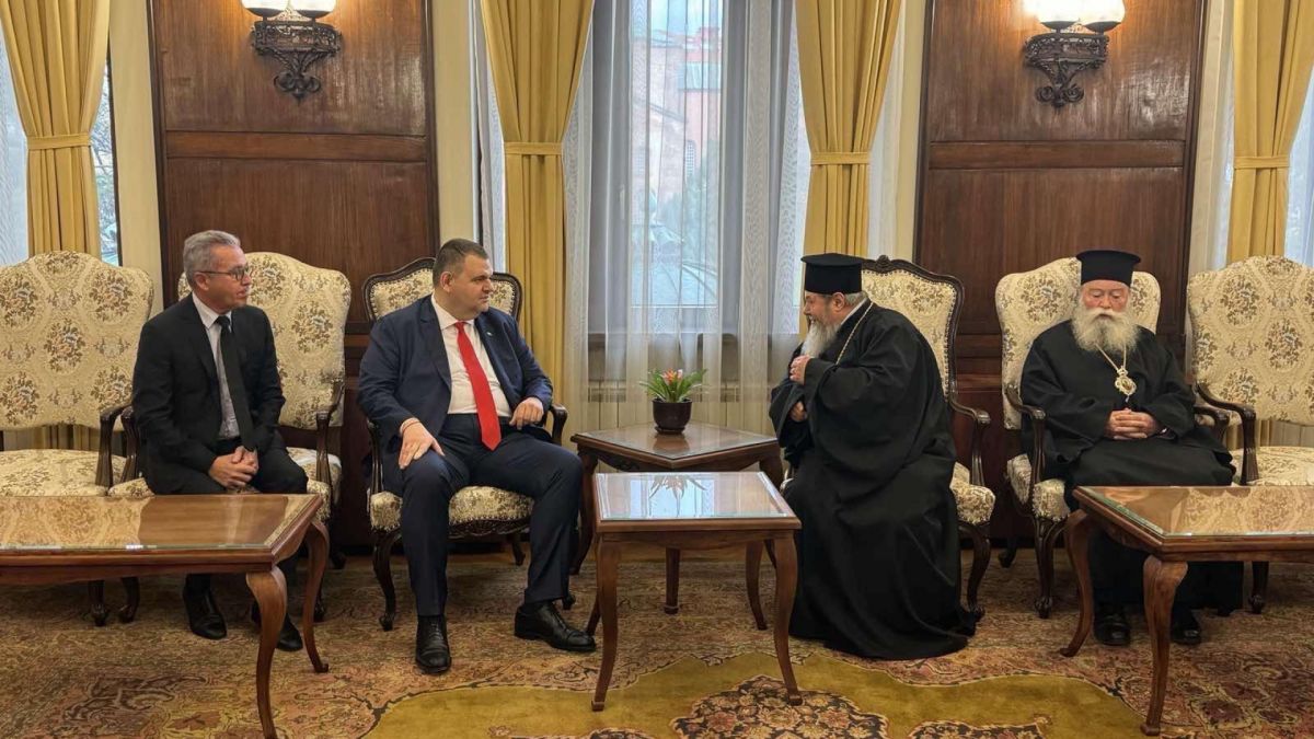 Пеевски, председател на ПГ на ДПС: Грижата ни за Българската православна църква е грижа за хората