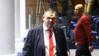 Пеевски: Недопустимо е БНР да стане съучастник в руската хибридна война