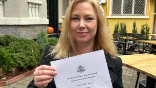 Жената на Кирил Петков се похвали с голям успех: След повече от 16 г. вече… СНИМКИ