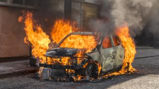 Ужасяваща трагедия край Поморие: Пожар изпепели кола, жена изгоря жива в нея Обновена