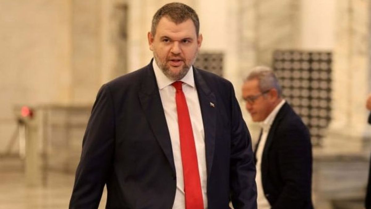 Делян Пеевски: Да ме номинират за премиер - няма да избягам от отговорност и мога да се справя
