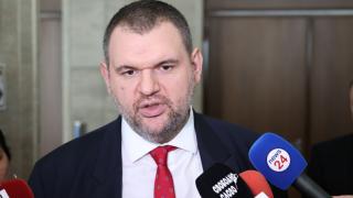 Пеевски: ДПС ще предложи да отпаднат Е-рецептите за антибиотици и лекарствата за диабет